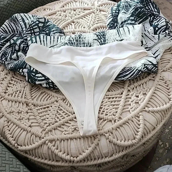 Express NWT Body Suit - Picture 5 of 5